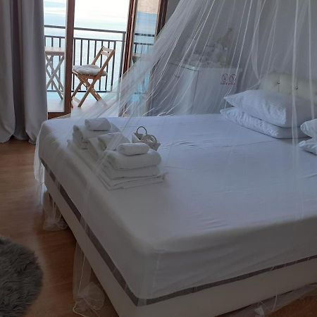 Room Domo Сен Екстериор снимка